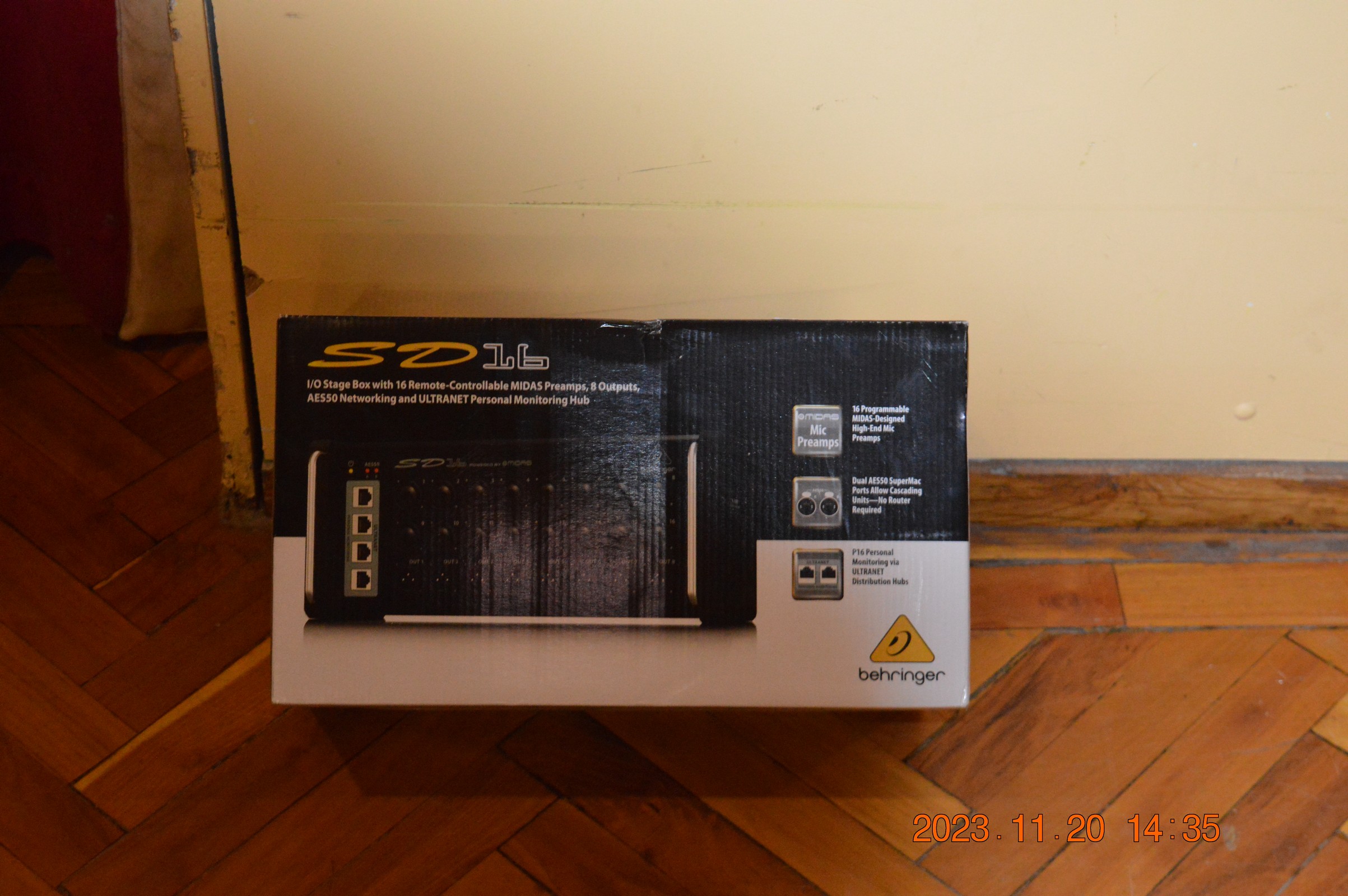 BehringerX32csatornasdigitalisszinpadiboksz (1)_tn.jpg